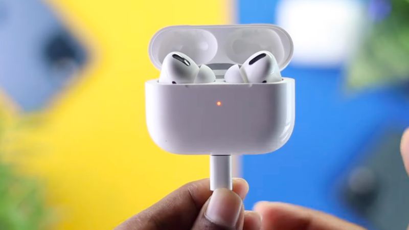 AirPods 3 Case Charging